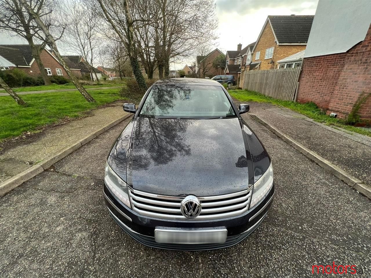 2013' Volkswagen Phaeton photo #5