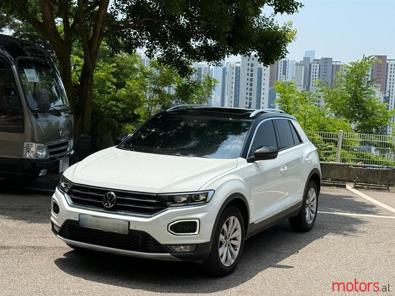2022' Volkswagen T-Roc photo #1
