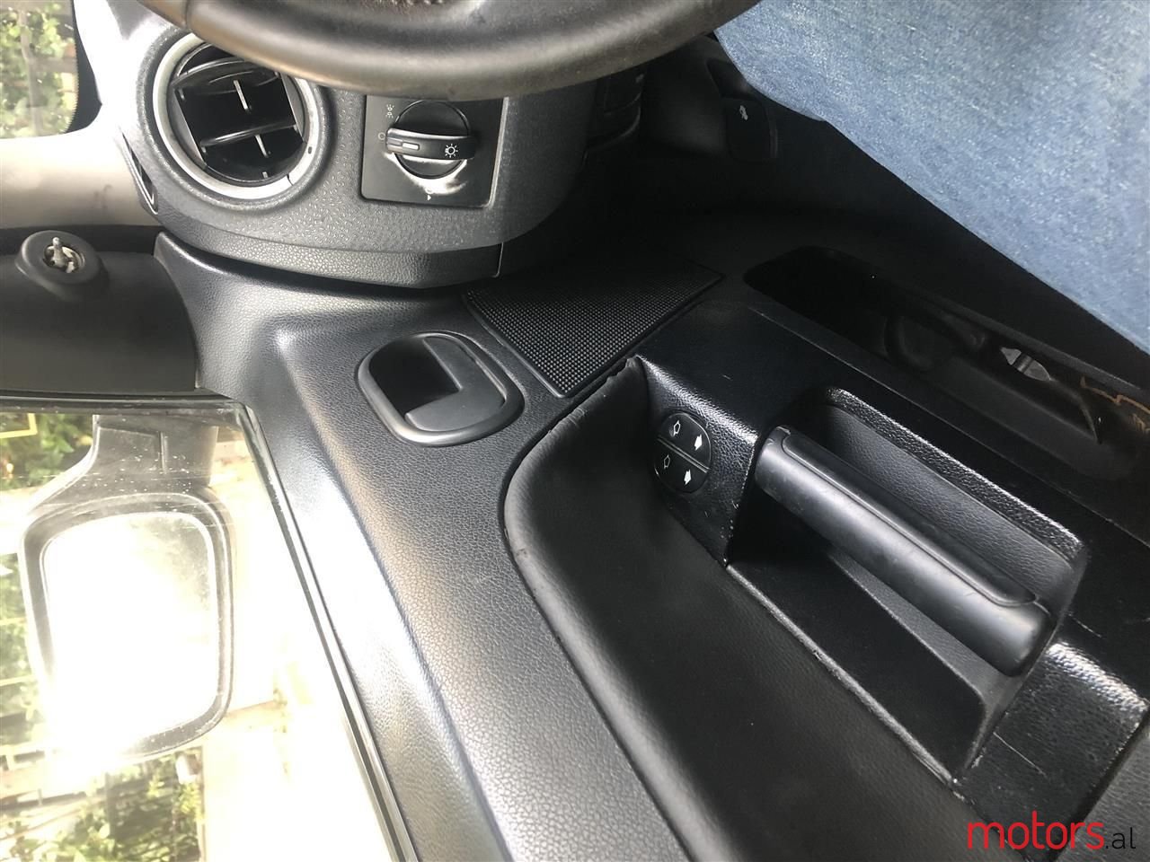 2005' Ford Fusion photo #4