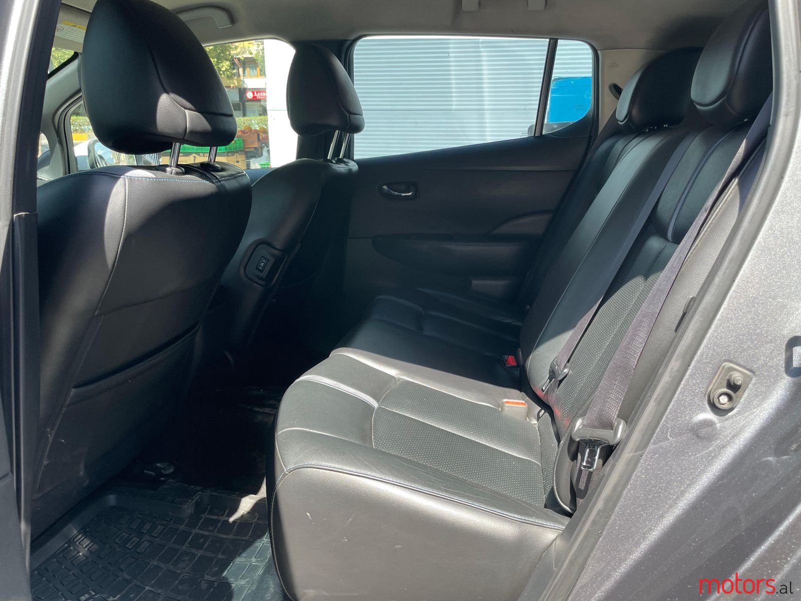 2019' Nissan Leaf photo #3