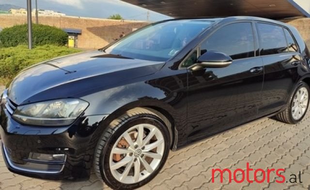 2015' Volkswagen Golf photo #3