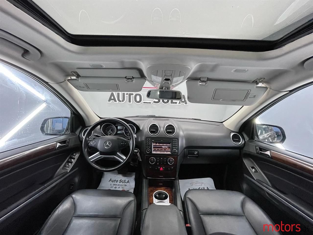 2009' Mercedes-Benz ML 320 photo #2