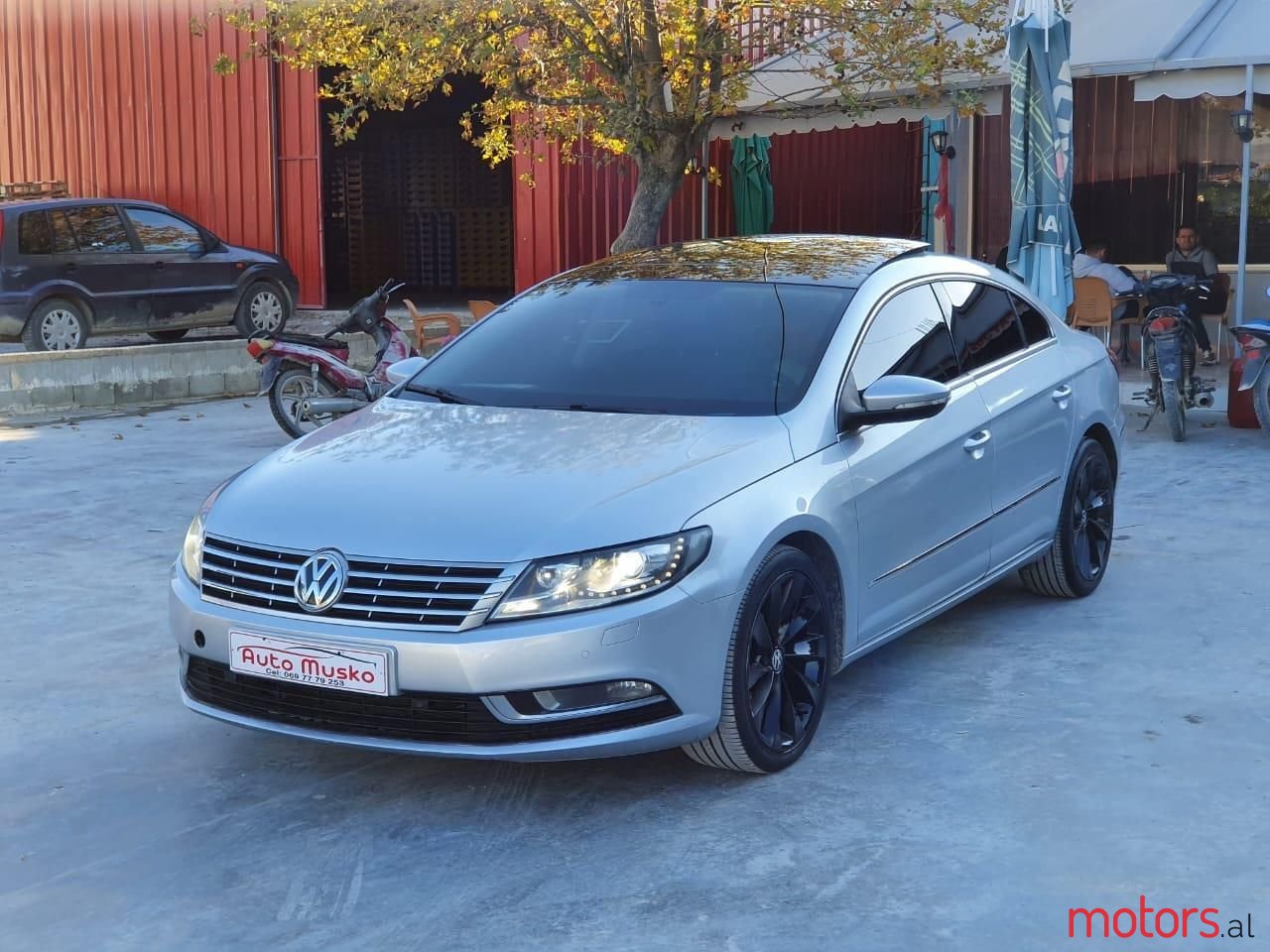 2013' Volkswagen photo #1