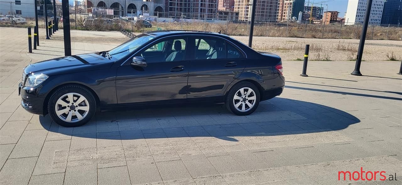 2009' Mercedes-Benz C 220 photo #3