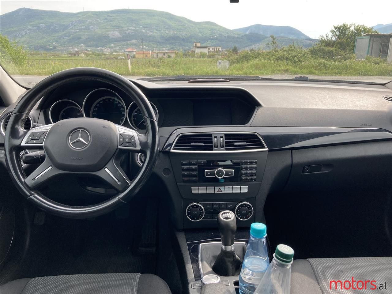 2011' Mercedes-Benz C 200 photo #5