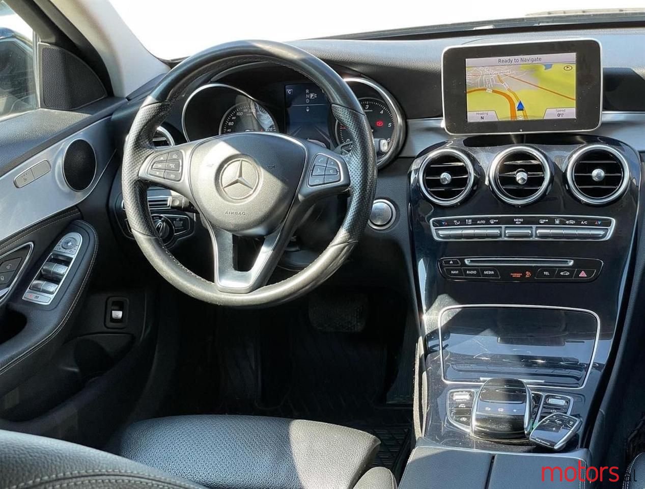 2016' Mercedes-Benz C 200 photo #3