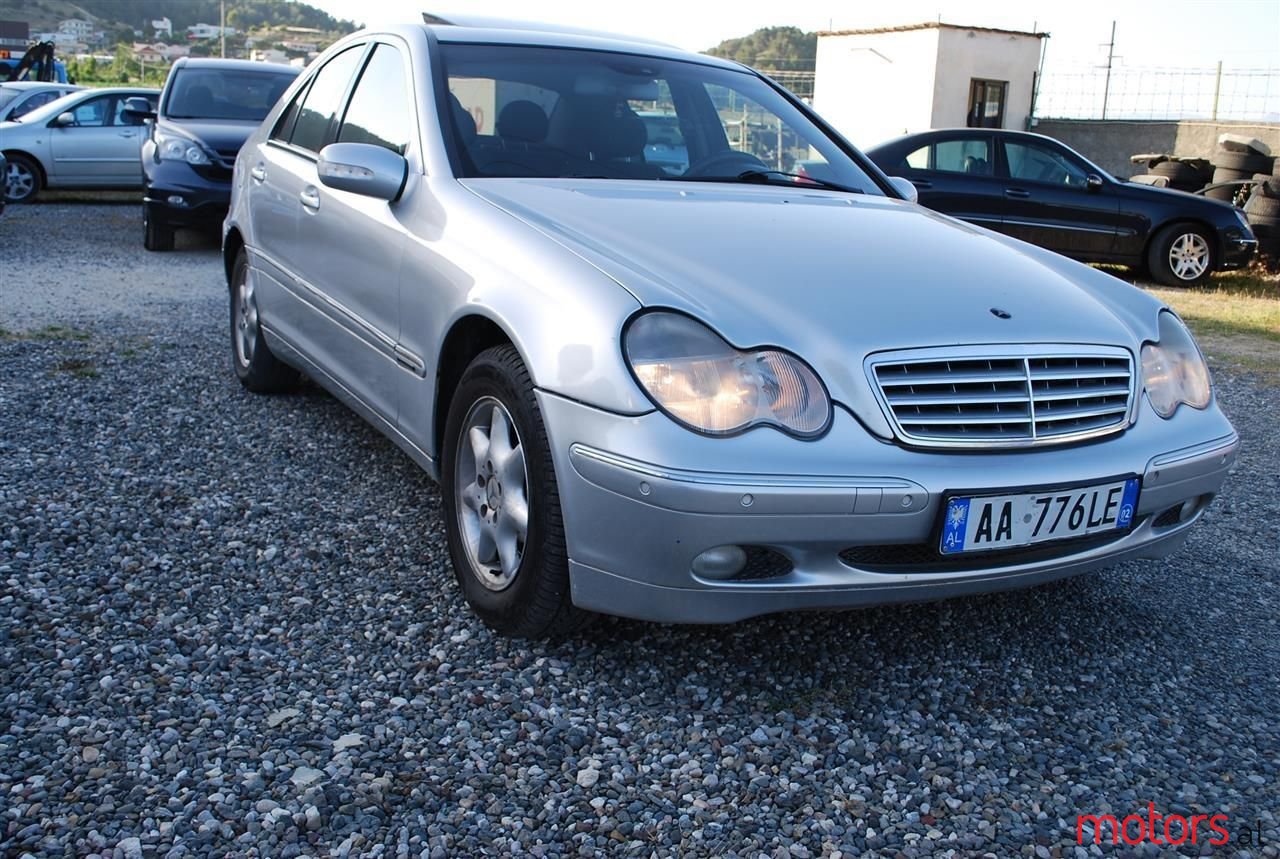 2001' Mercedes-Benz C 220 photo #6