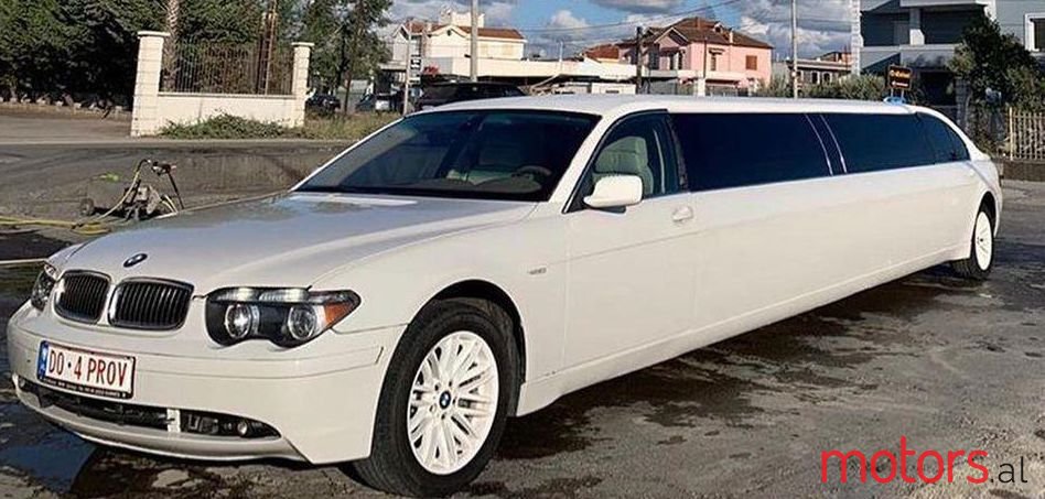 2004' BMW 750 photo #1