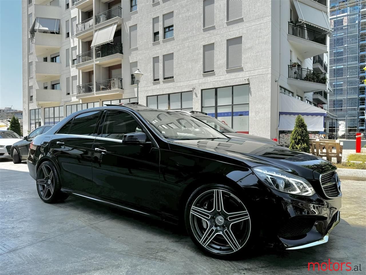 2014' Mercedes-Benz E 55 AMG photo #2