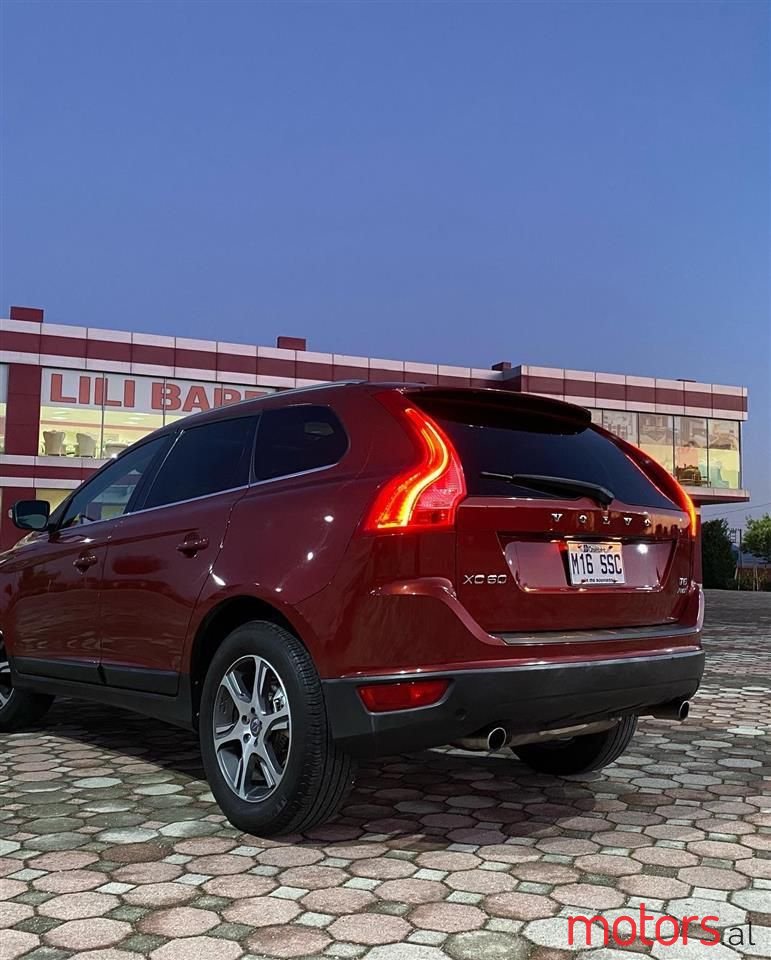 2011' Volvo Xc 60 photo #1