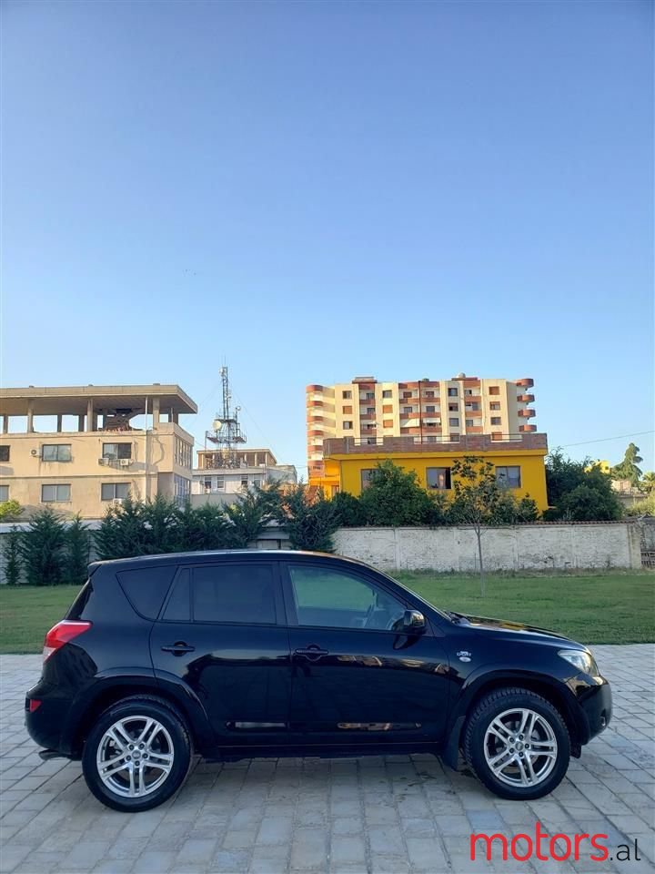 2006' Toyota RAV4 photo #4