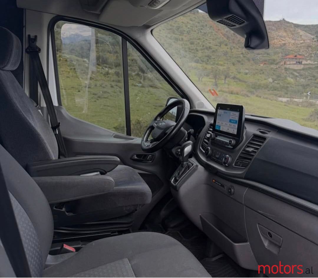2020' Ford Transit photo #4
