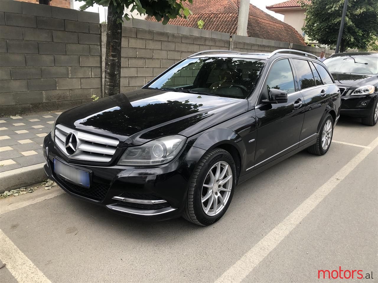 2012' Mercedes-Benz C 220 photo #3