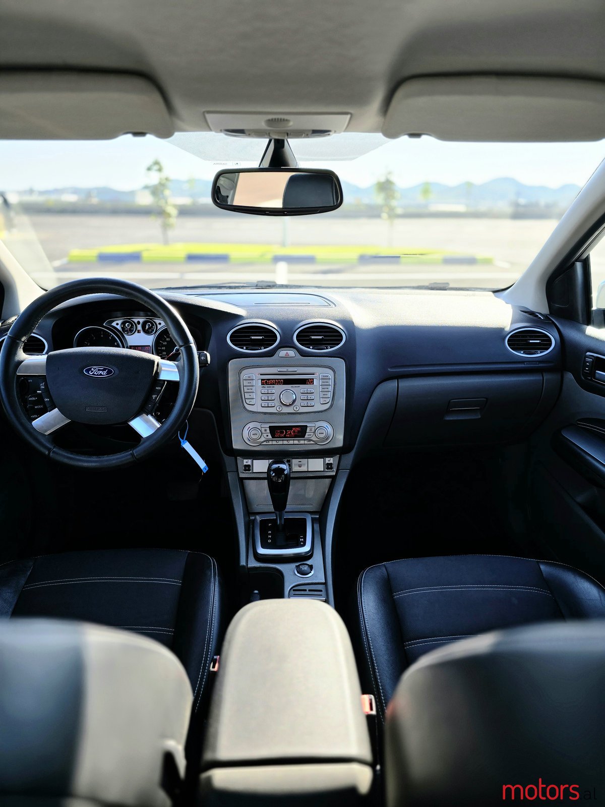 2008' Ford Focus photo #5