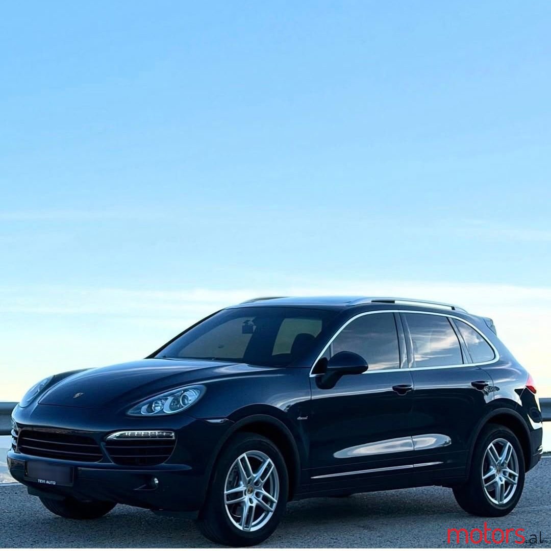 2014' Porsche Cayenne photo #1