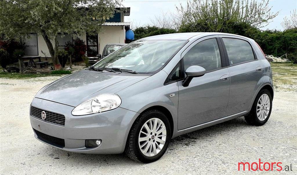 2008' Fiat Grande Punto photo #1