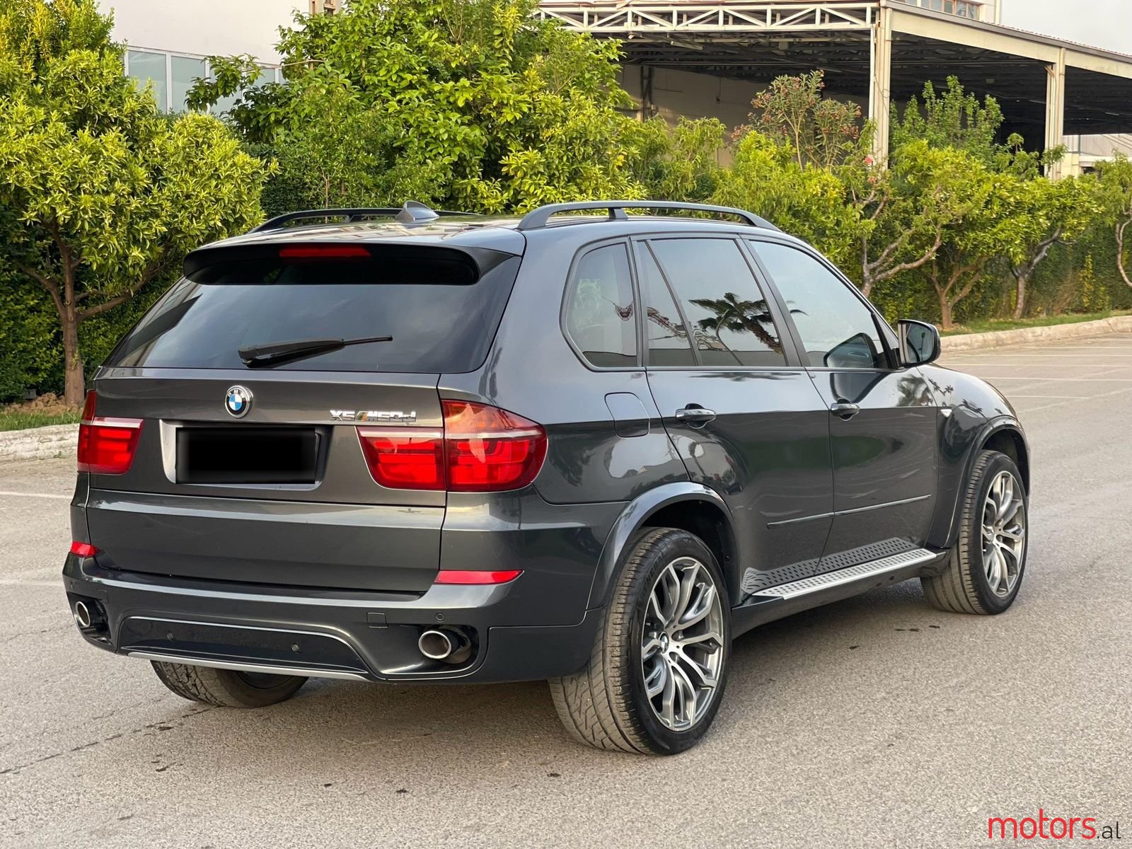 2010' BMW X5 photo #5