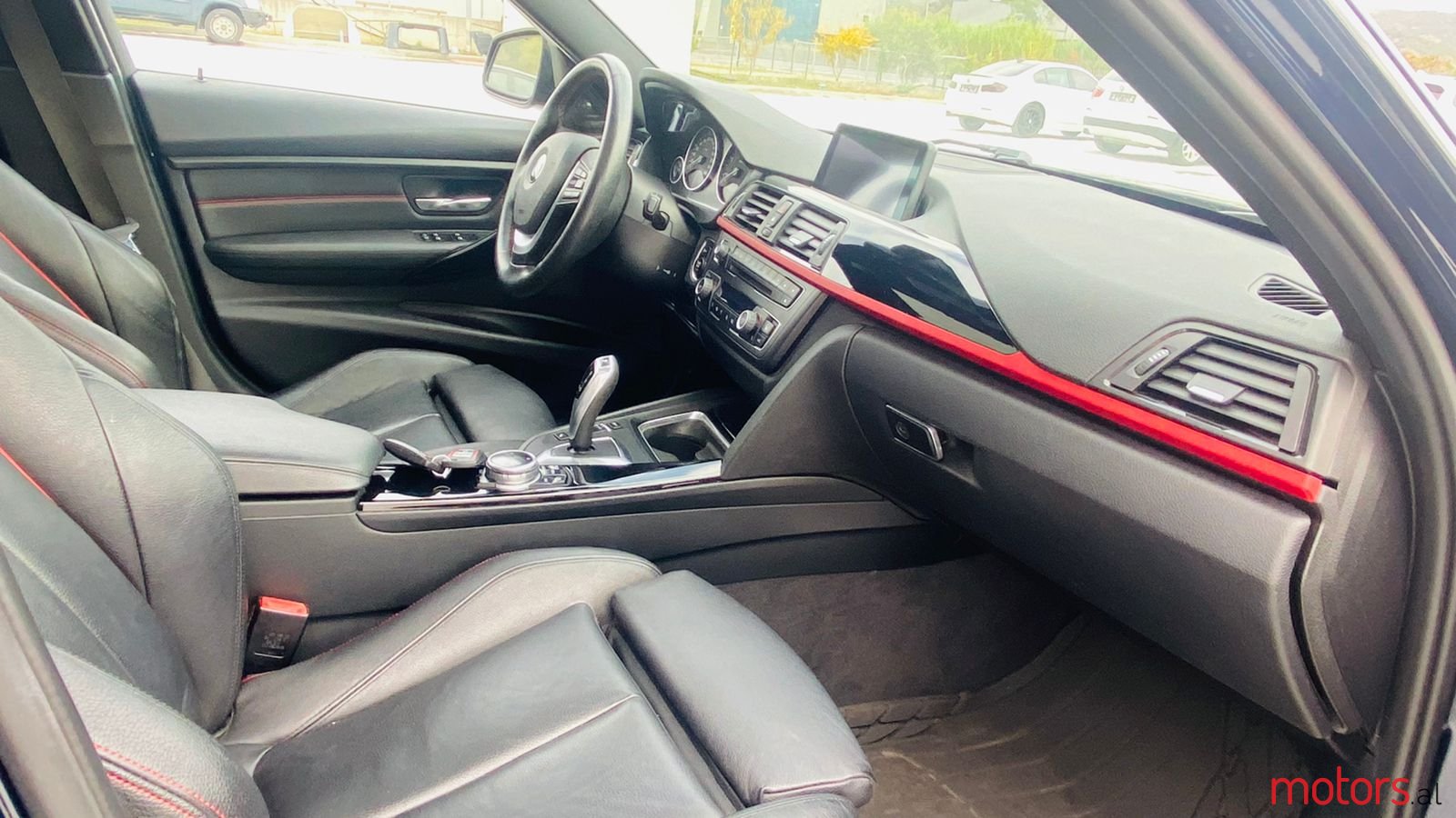 2014' BMW 3 Series photo #5