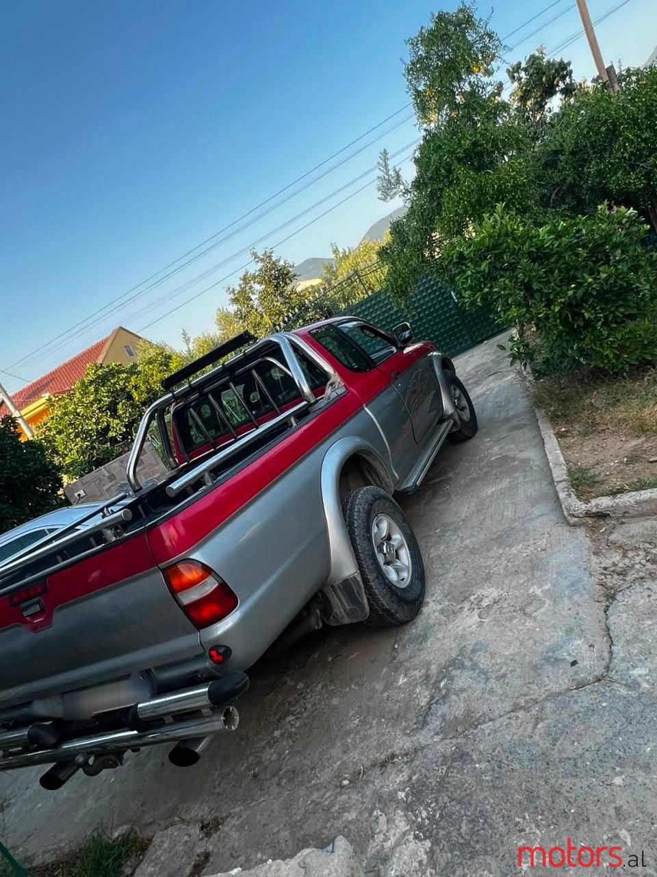 2000' Mitsubishi L200 photo #1