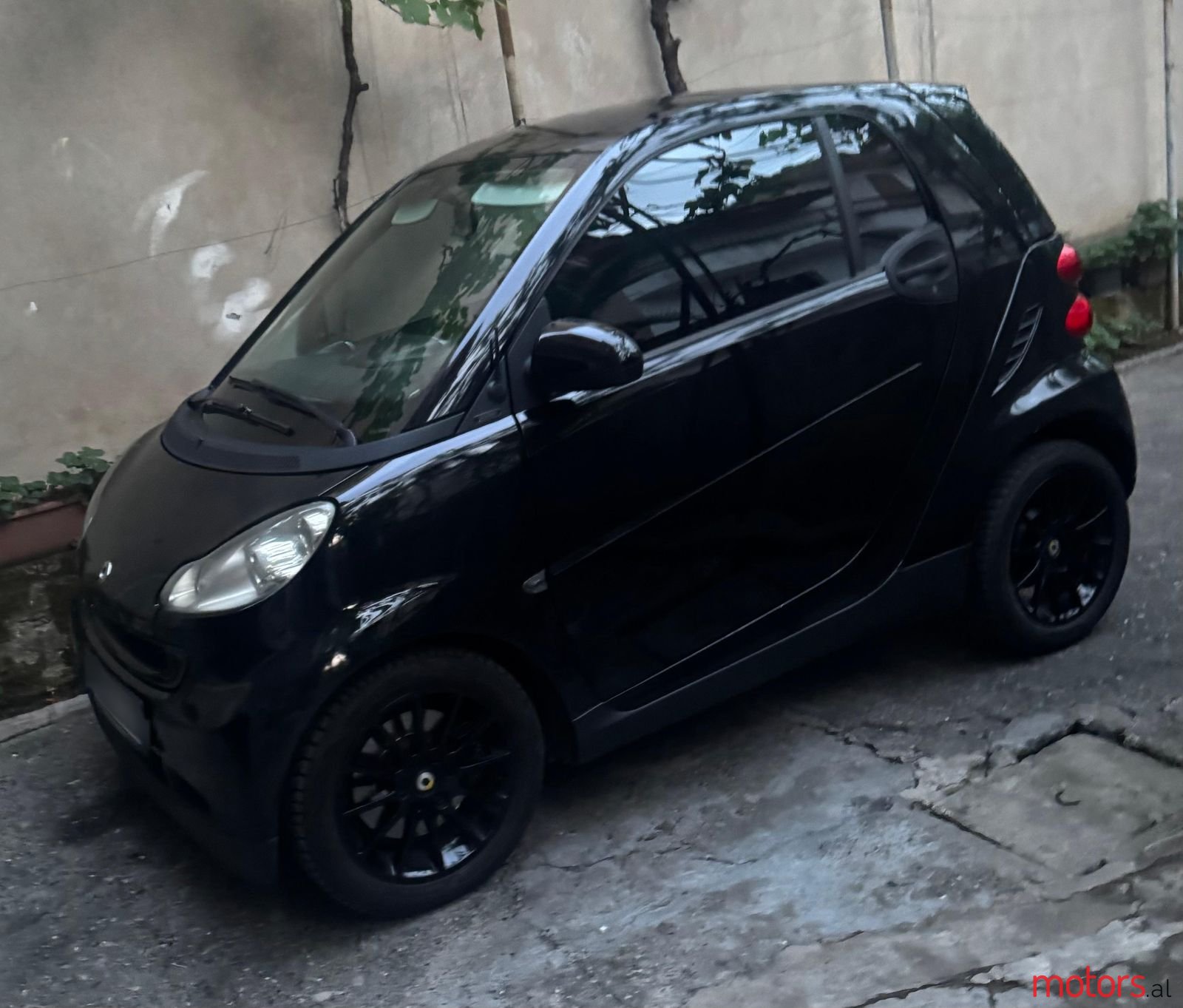 2010' Smart Fortwo photo #1
