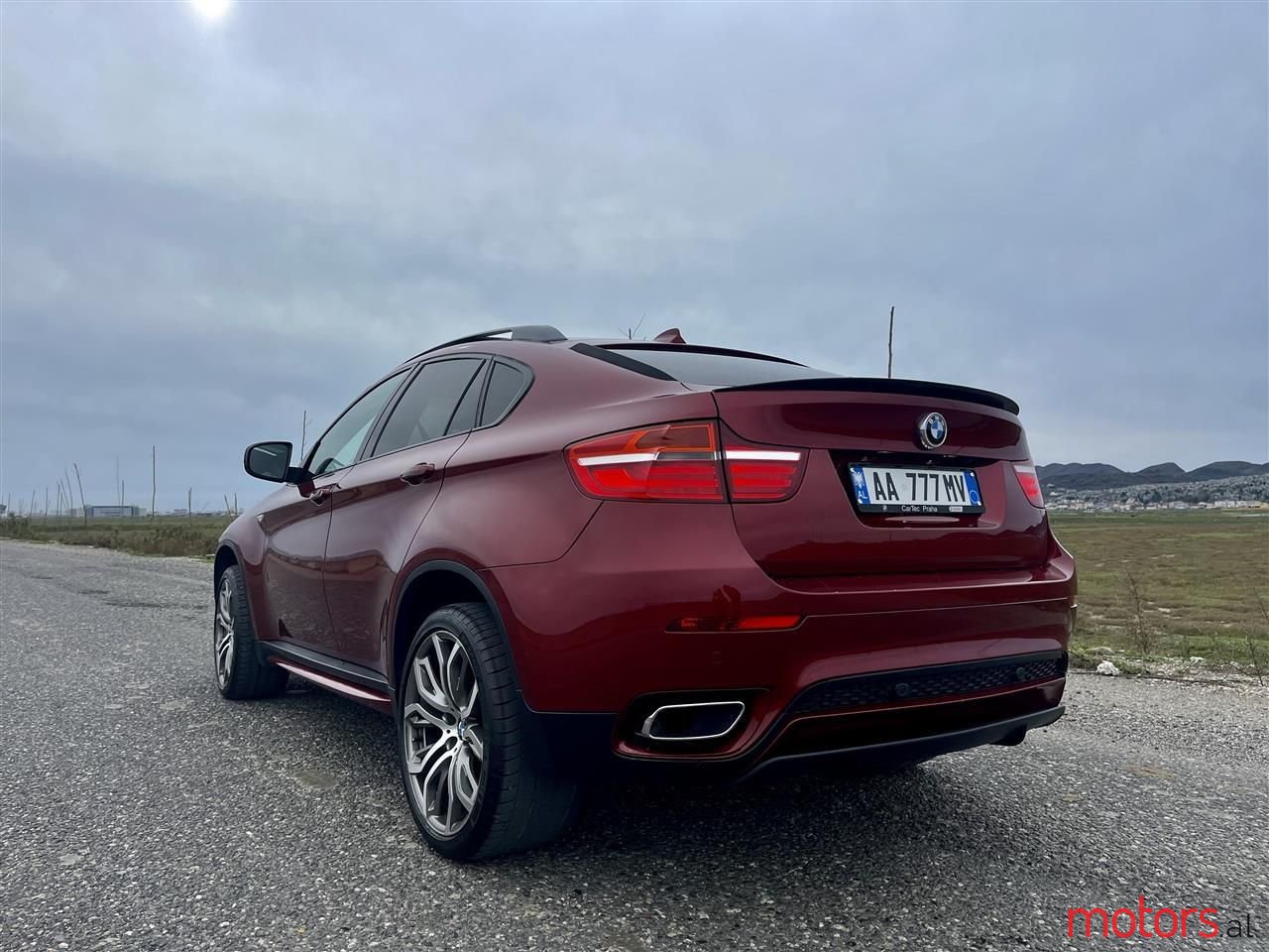 2010' BMW X6 photo #6