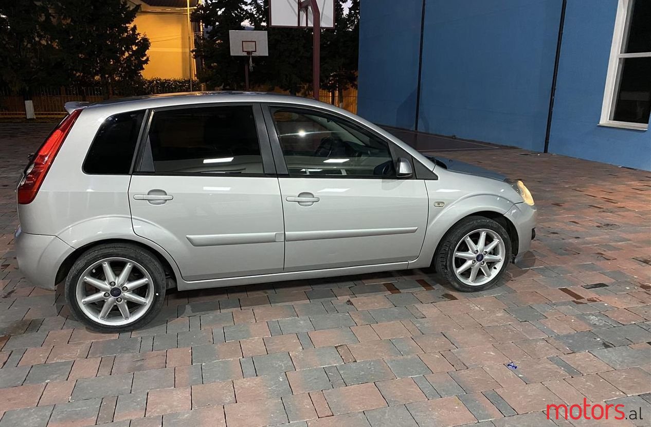 2008' Ford Fiesta photo #1