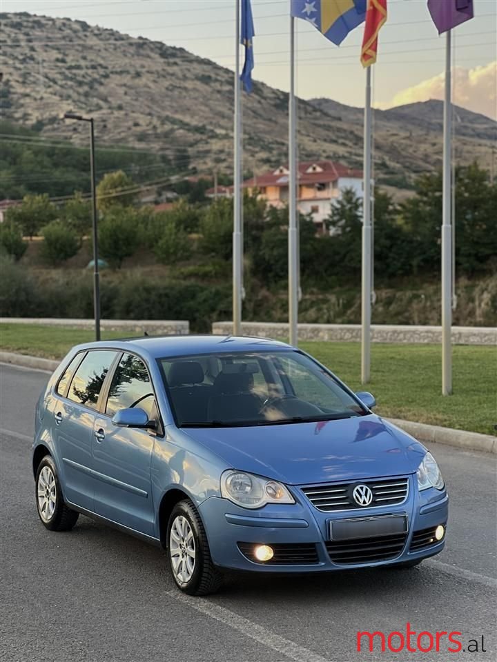 2006' Volkswagen Polo photo #1