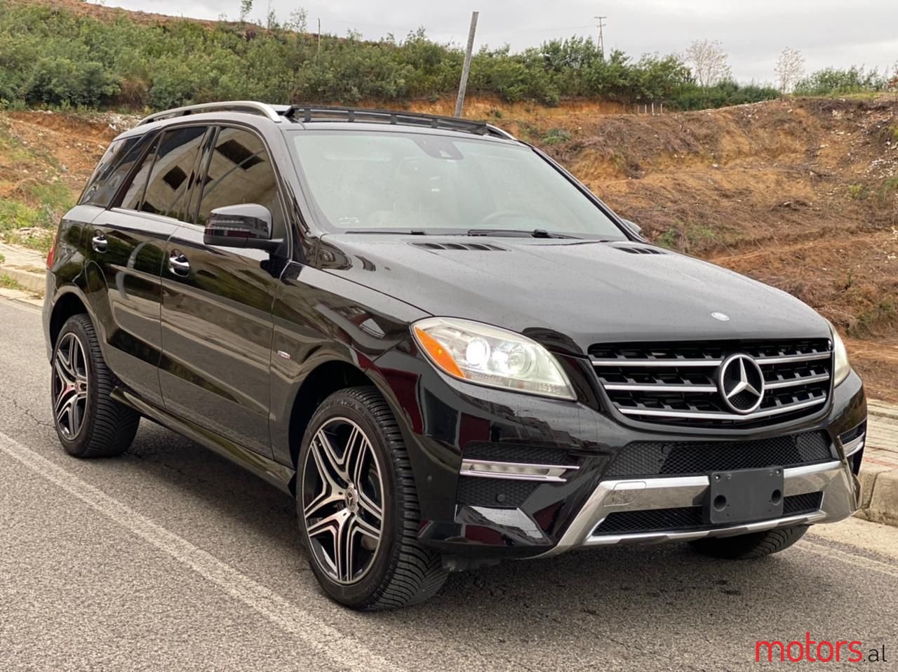 2012' Mercedes-Benz ML 350 photo #1