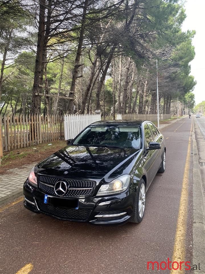 2008' Mercedes-Benz C 220 photo #6