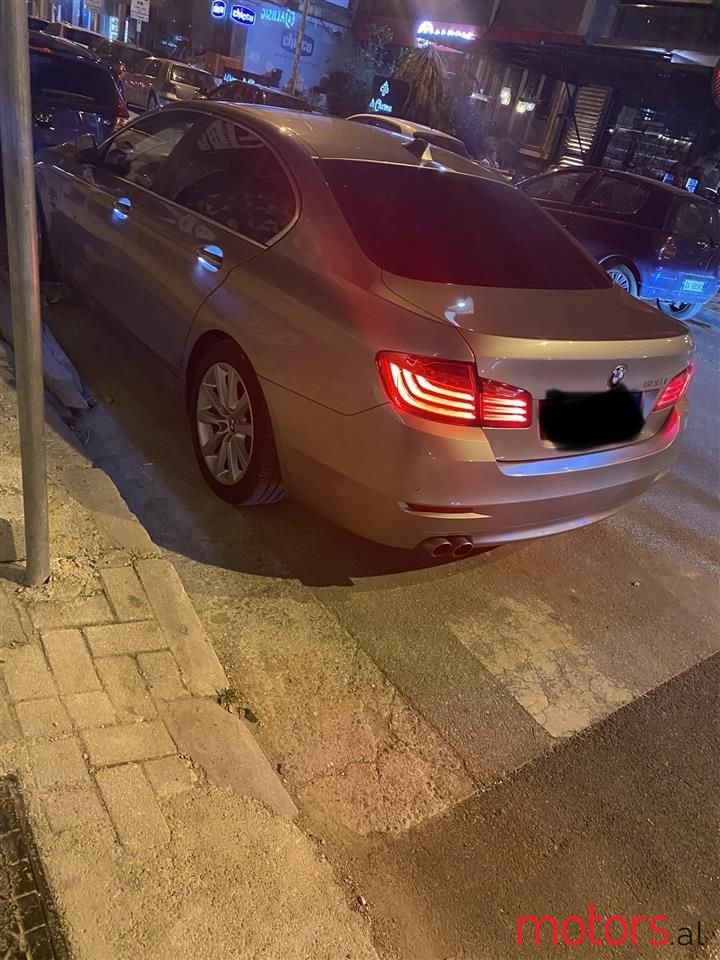 2015' BMW 528 photo #1