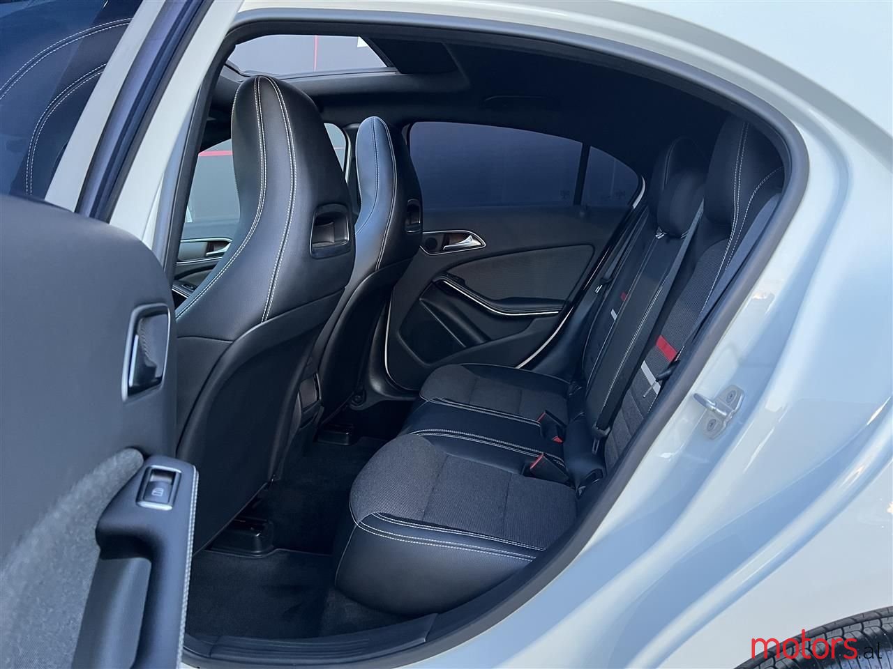 2013' Mercedes-Benz A 200 photo #6