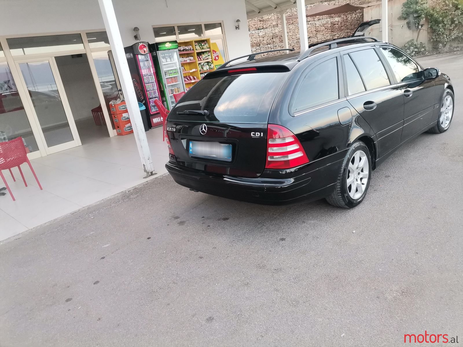 2004' Mercedes-Benz 220 photo #2