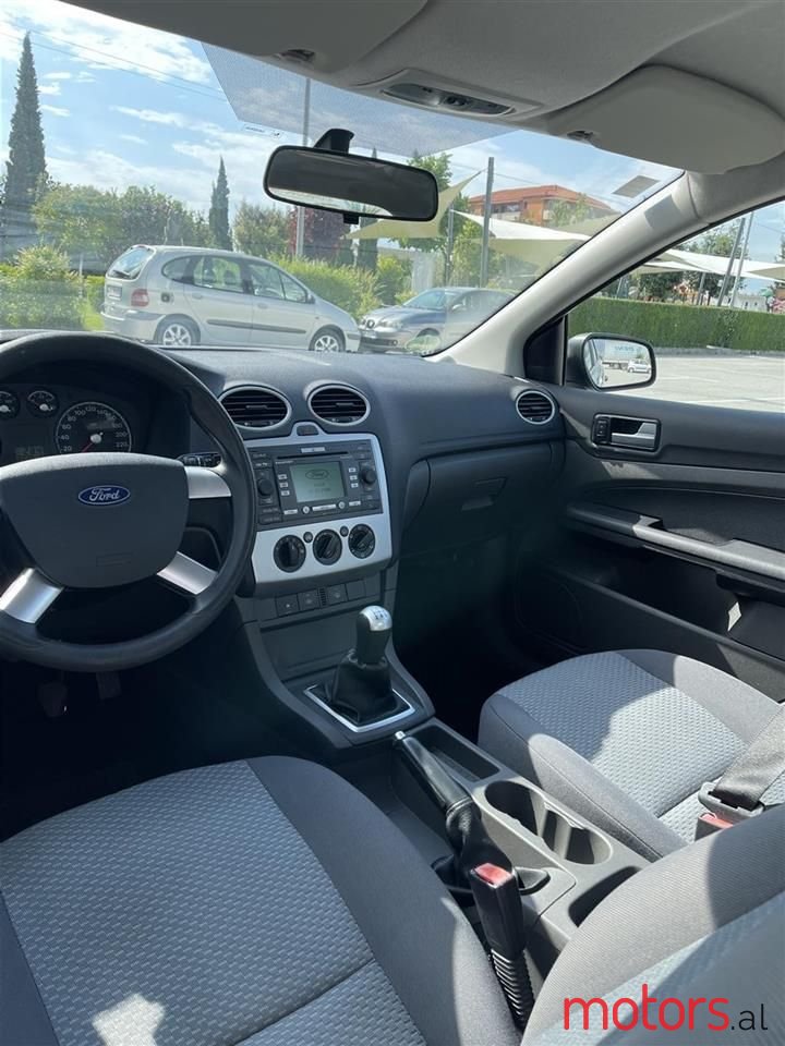 2006' Ford Focus photo #6