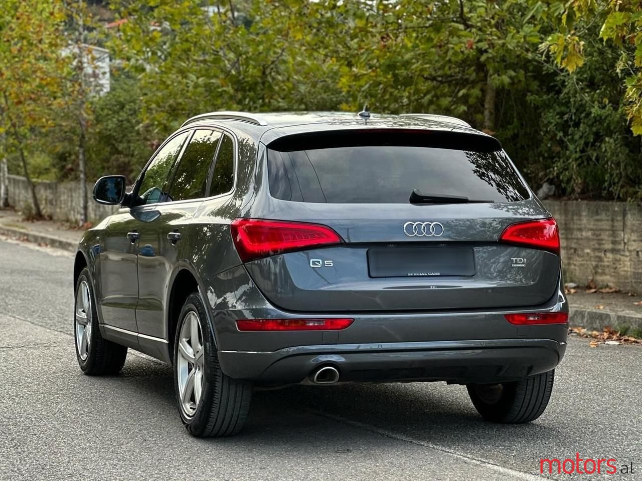 2012' Audi Q5 photo #6