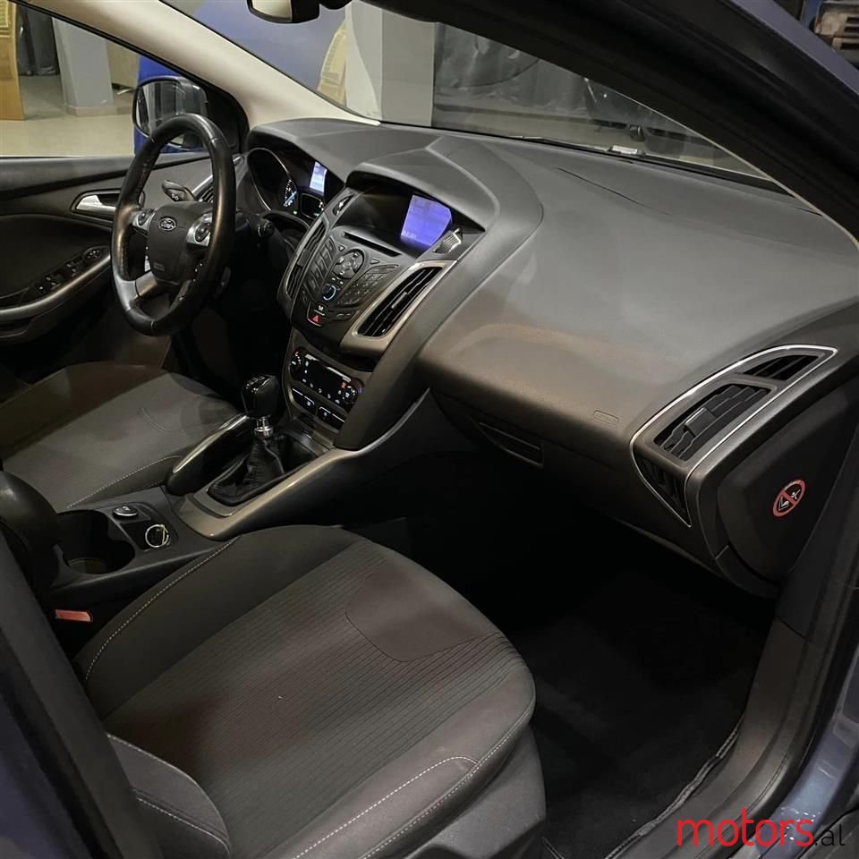 2011' Ford Focus photo #4