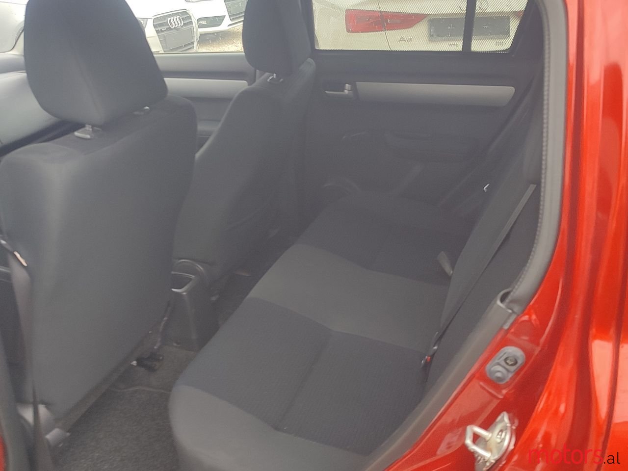 2009' Suzuki Swift photo #6