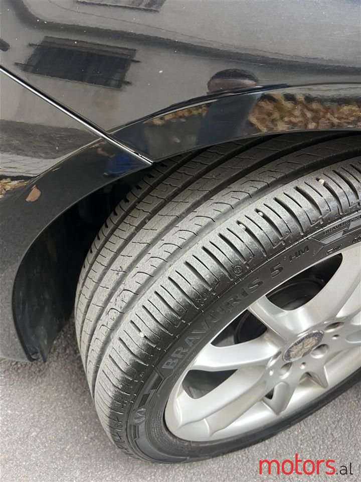 2010' Mercedes-Benz B 180 photo #3