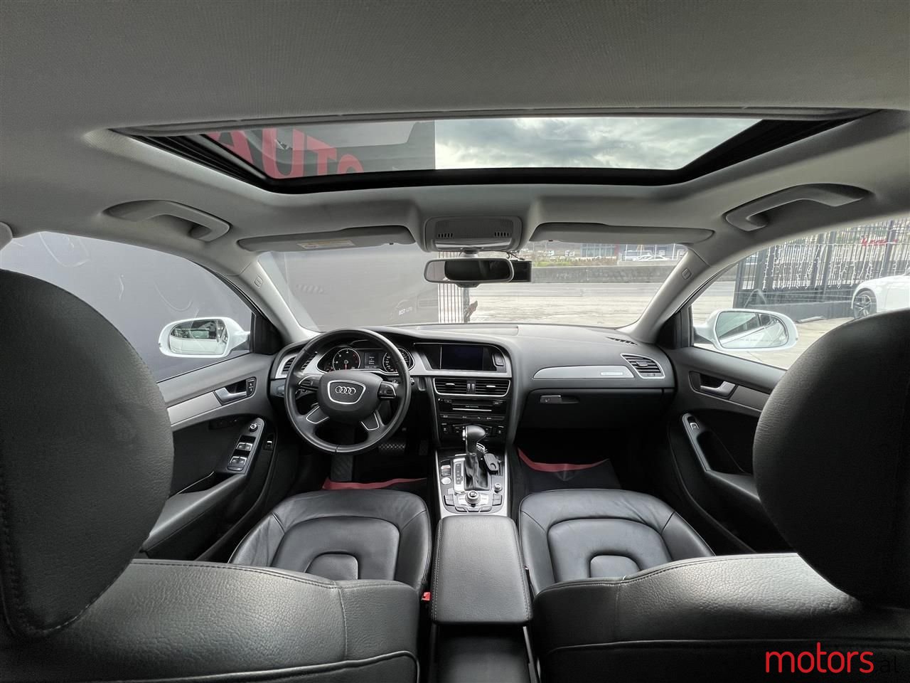 2013' Audi A4 photo #4