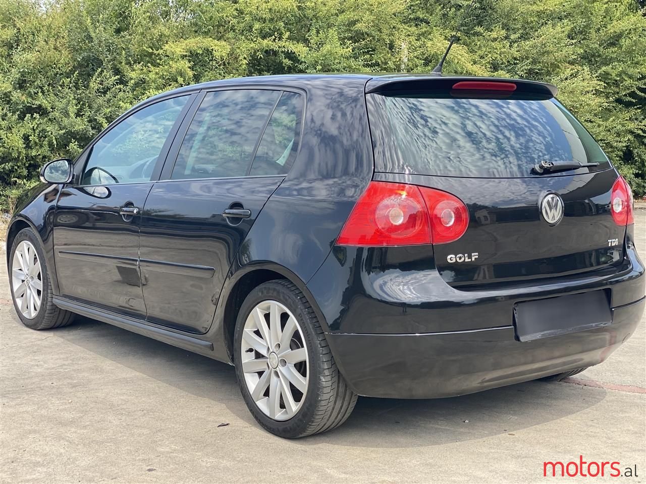 2007' Volkswagen Golf photo #2