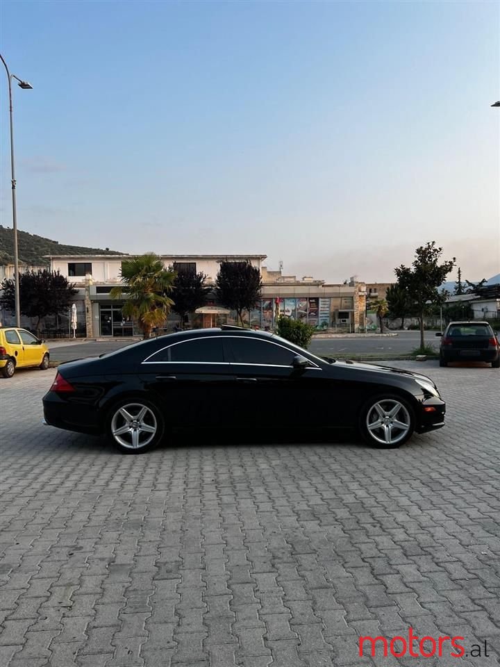 2009' Mercedes-Benz CLS 55 AMG photo #5