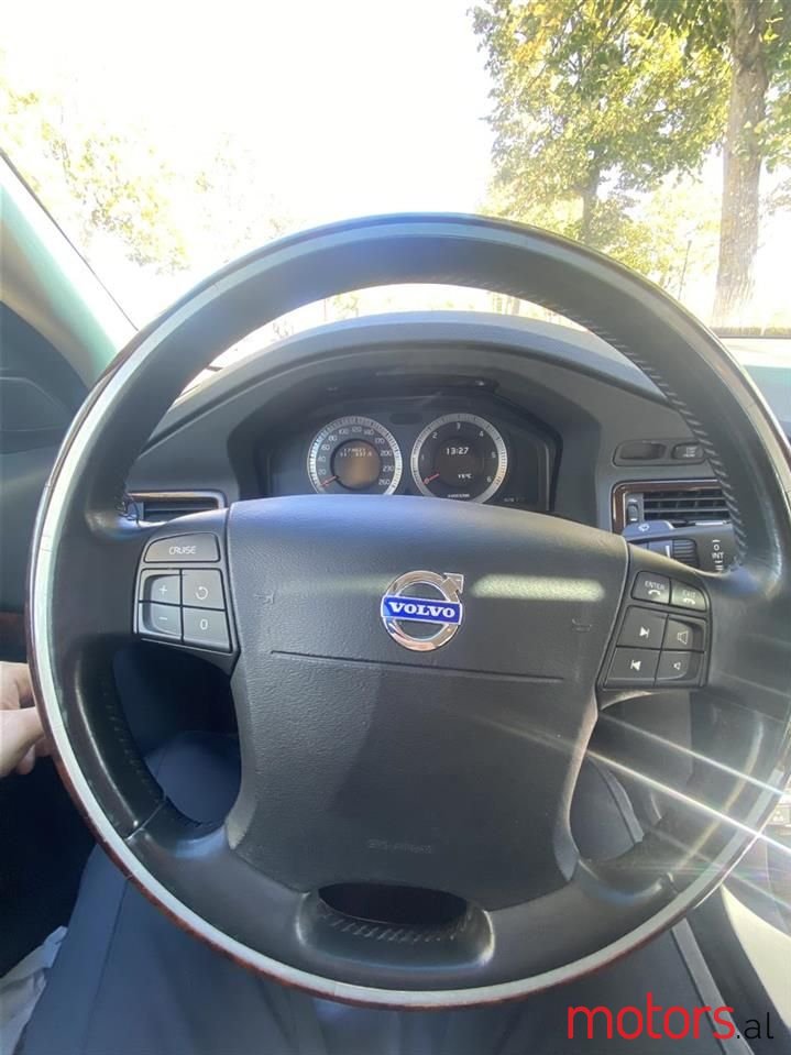 2009' Volvo S80 photo #6
