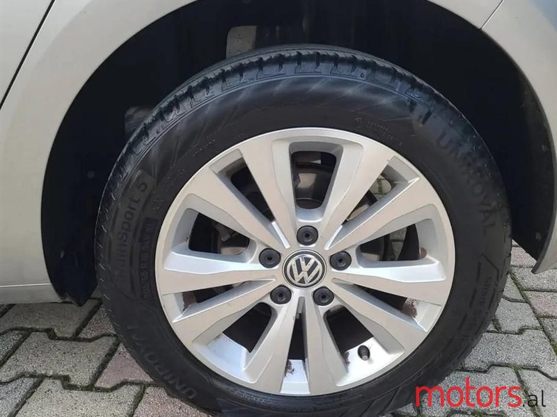 2014' Volkswagen Golf photo #5
