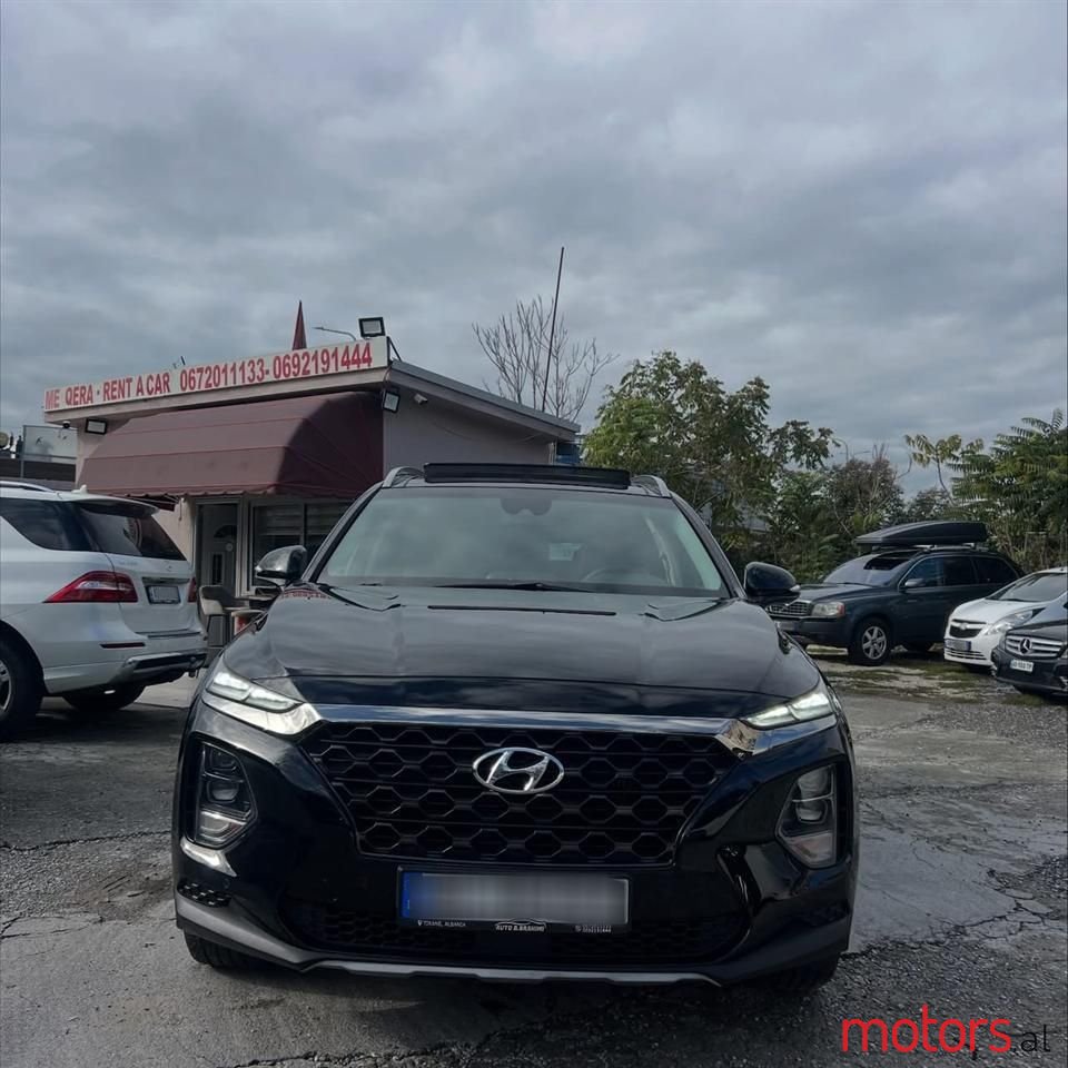 2019' Hyundai Santa Fe photo #3
