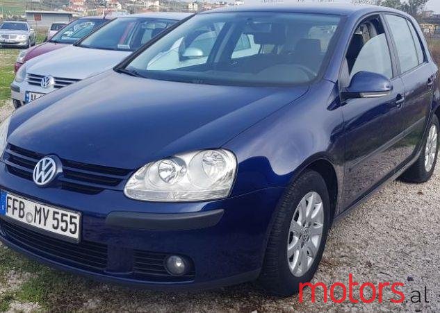 2005' Volkswagen Golf photo #1