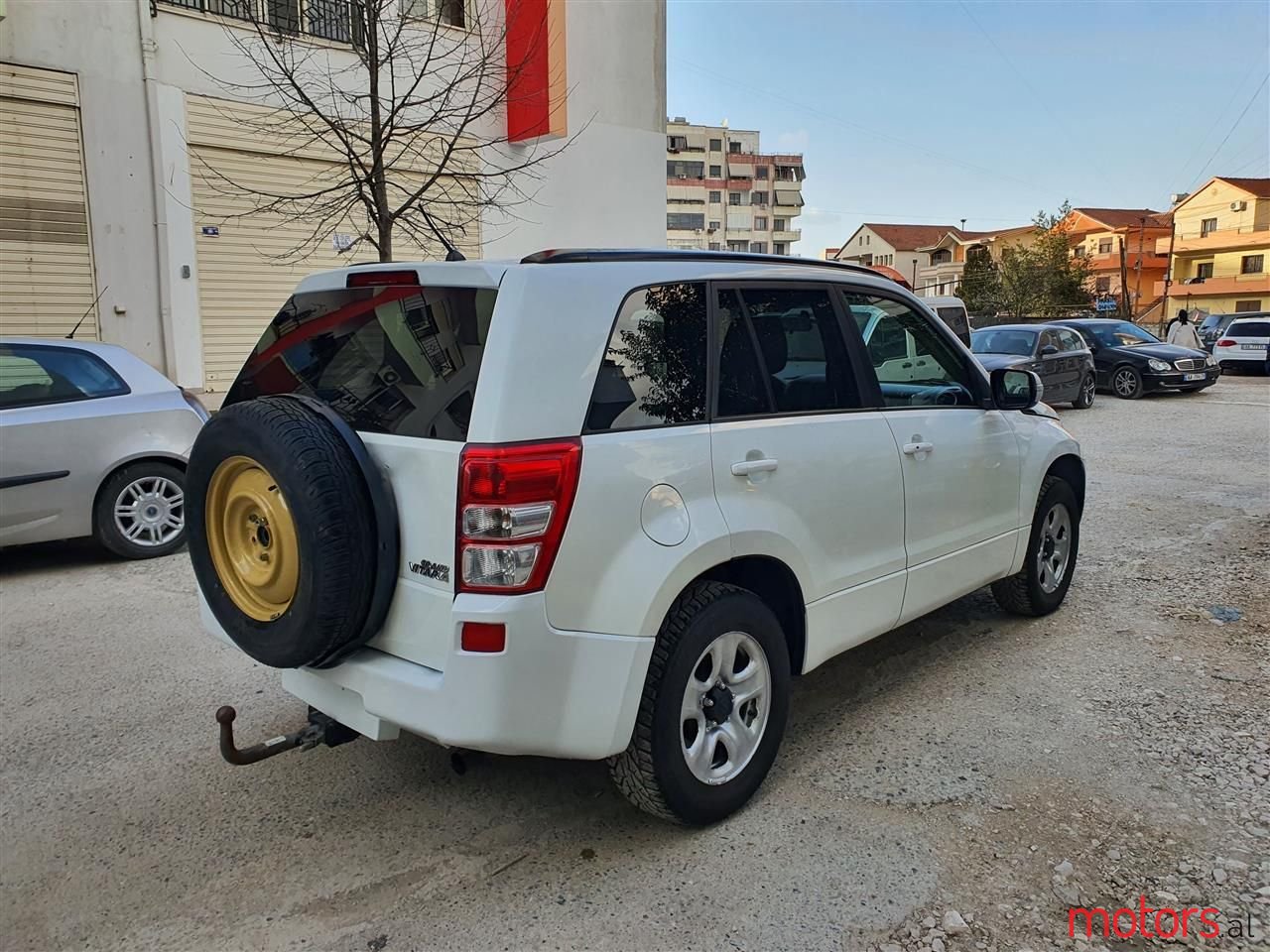 2010' Suzuki Grand Vitara photo #4