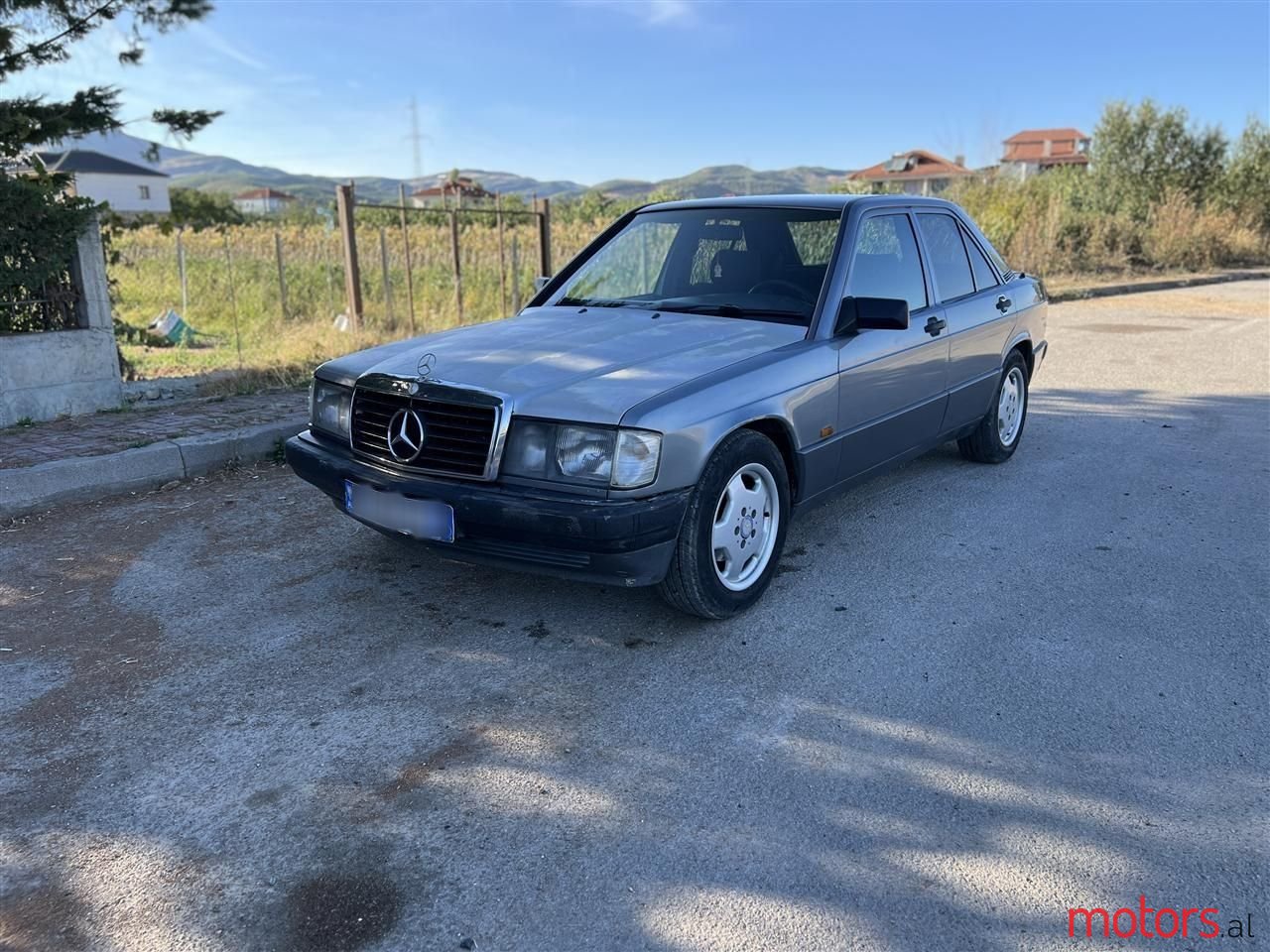 1992' Mercedes-Benz 200 photo #1