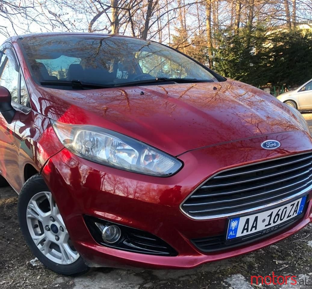 2015' Ford Fiesta photo #3