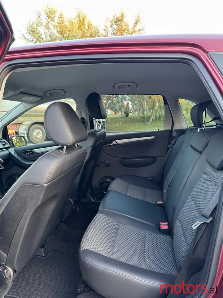 2009' Mercedes-Benz B 180 photo #3