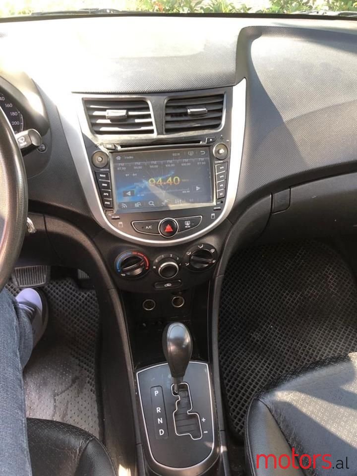 2014' Hyundai Accent photo #4