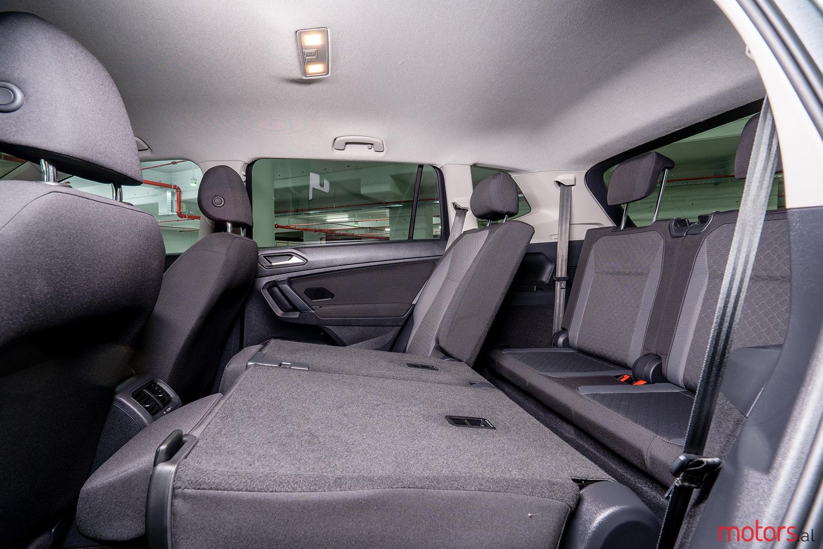 2020' Volkswagen Tiguan S photo #6